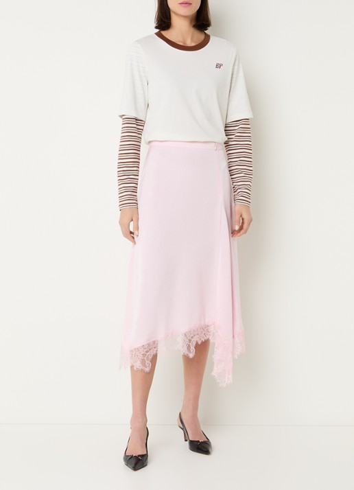 Baum und Pferdgarten Sophie midi rok van satijn met asymmetrische zoom en details van kant - voorkant 3 lichtroze