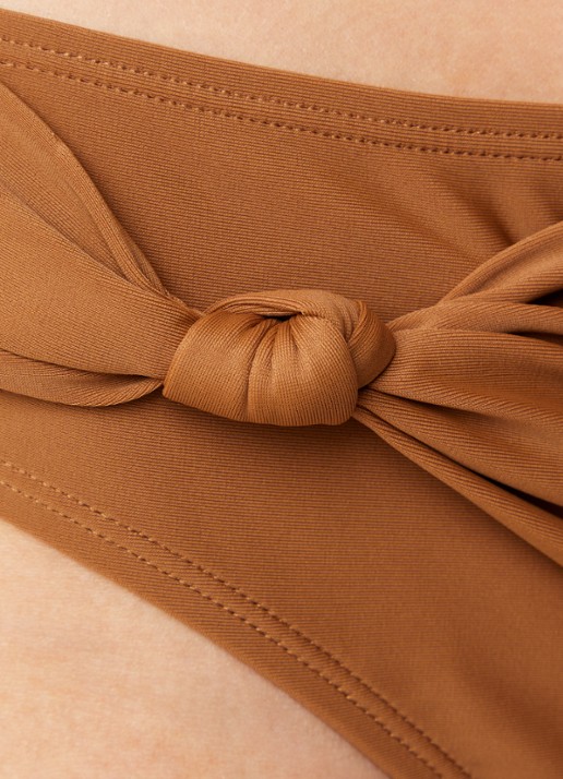 Beachlife Bikinislip met plooidetail - detail 5 bruin