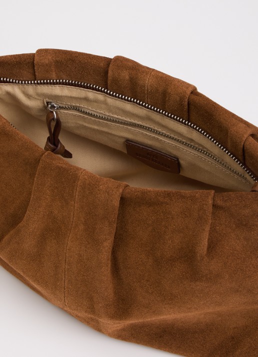 Becksöndergaard Clutch van suède met plooidetail - detail 2 roestbruin