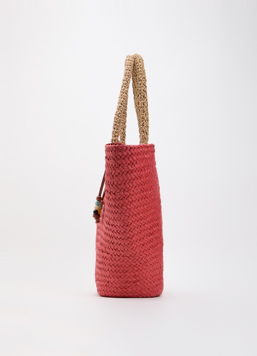 Becksöndergaard Strawie Reese strandtas van raffia - detail 3 koraalrood