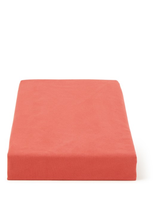 BeddingHouse Dutch Design Hoeslaken van  katoenblend, hoekhoogte 28 cm - voorkant steenrood