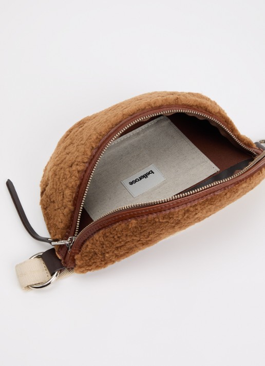 Bellerose Rosie crossbodytas met afneembare schouderriem - detail 2 camel