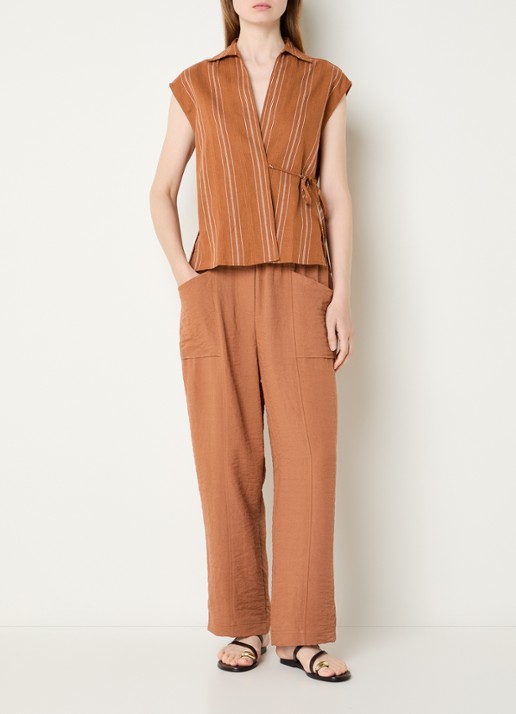 Benetton HIgh waist straight fit pantalon met opgestikte zakken - voorkant 2 oranjebruin