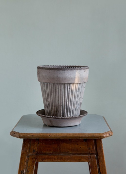 Bergs Potter Simona Raw bloempot voor binnen Ø16 cm - voorkant 2 grijs