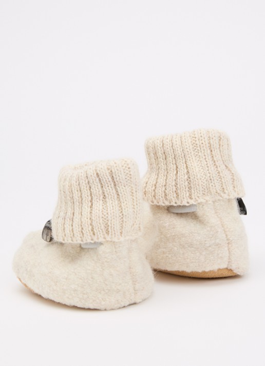 Bergstein Cozy babyslofje van wol in giftbox - voorkant 2 gebroken wit