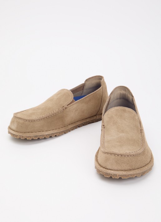 Birkenstock Narrow Fit Utti mocassin van suède - detail zand