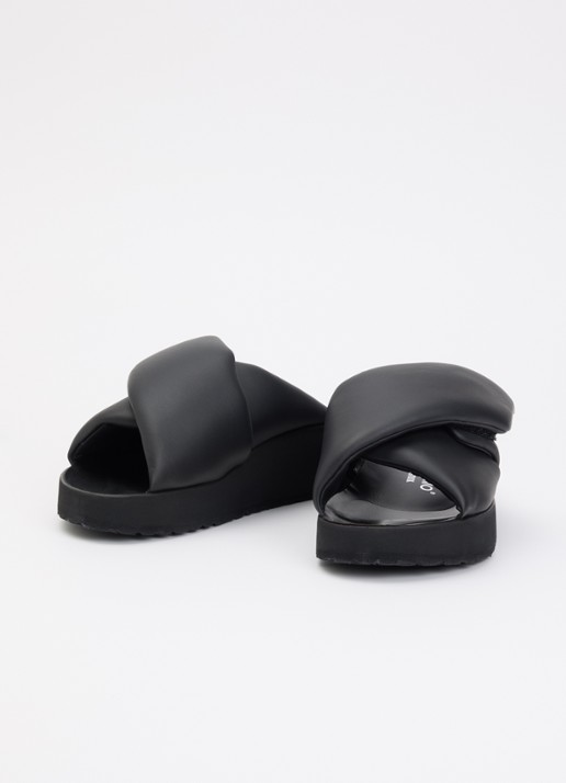 Birkenstock Theda Cross Strap slipper van leer - detail zwart