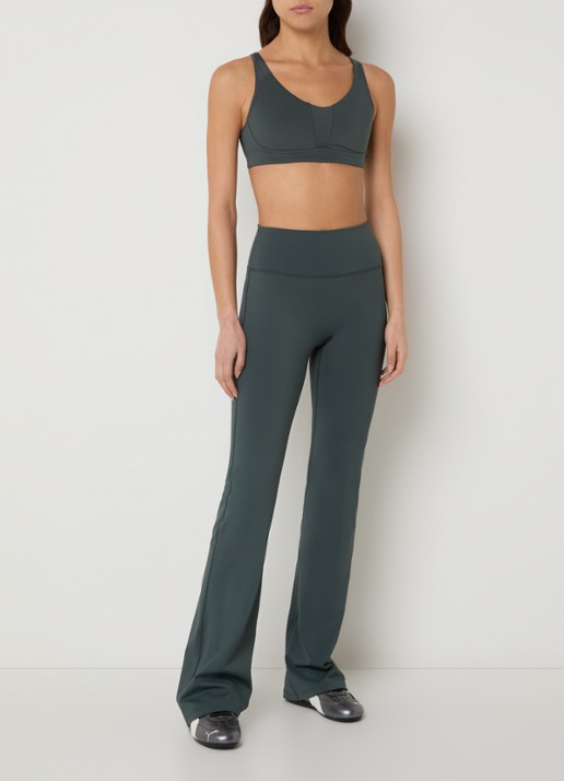 Björn Borg Sport bh met medium support - voorkant 2 bronsgroen
