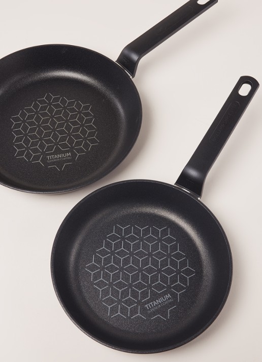 BK Infinity koekenpan set van 2  - detail 3 zwart