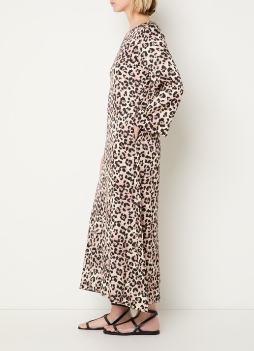 BLLMR Shira maxi jurk met panterprint - voorkant 3 lichtbruin