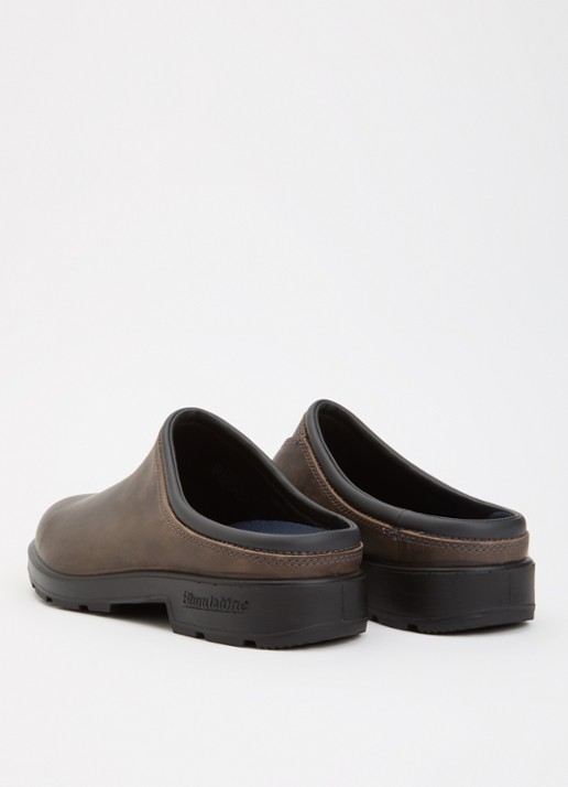 Blundstone 2422 muiltje van leer - achterkant 4 donkerbruin