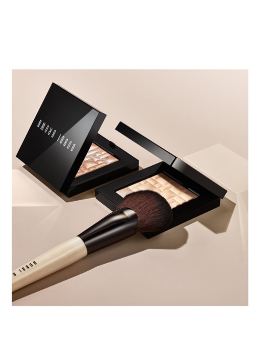 Bobbi Brown Highlighting Powder - highlighter - voorkant 2 chestnut glow