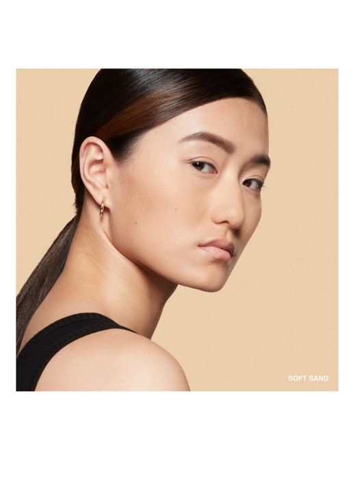 Bobbi Brown Sheer Finish Pressed Powder - poeder - detail 5 soft sand