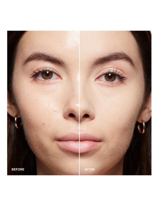 Bobbi Brown Sheer Finish Pressed Powder - poeder - detail 4 pale yellow
