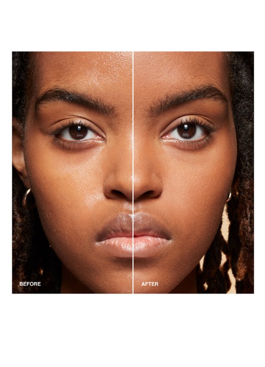 Bobbi Brown Sheer Finish Pressed Powder - poeder - detail 4 golden brown