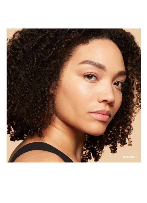 Bobbi Brown Vitamin Skin Tint SPF 15 - getinte dagcréme - detail 4 medium 1