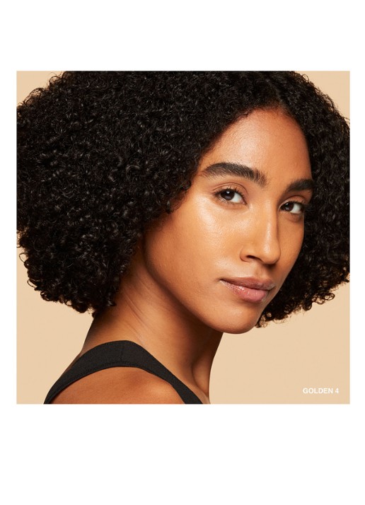 Bobbi Brown Vitamin Skin Tint SPF 15 - getinte dagcréme - detail 6 golden 4
