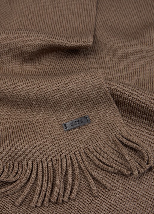 BOSS Albas fijngebreide sjaal van wol 190 x 25 cm - detail 2 khaki