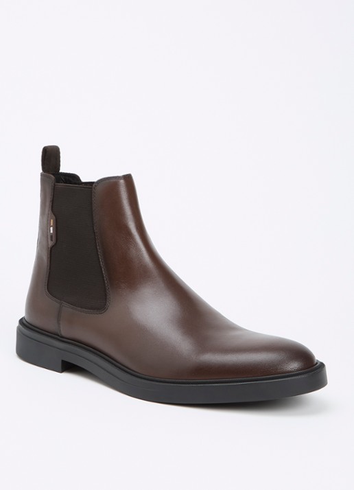 BOSS Calev chelsea boot van leer - voorkant 4 donkerbruin