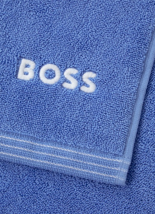 BOSS Edge badhanddoek 50 x 100 cm - voorkant 2 blauw