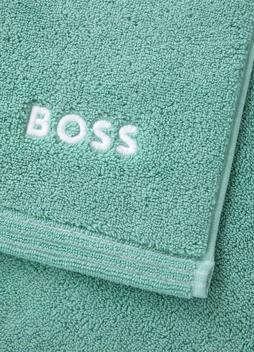 BOSS Edge badmat 50 x 70 cm - voorkant 2 zeegroen