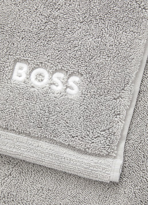 BOSS Edge badmat 50 x 70 cm - voorkant 2 lichtgrijs