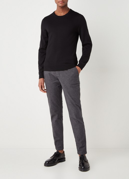 BOSS Leno-P fijngebreide pullover van wol  - voorkant 4 zwart