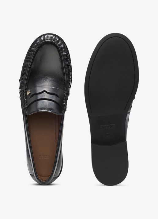 BOSS Mocassin van leer - achterkant zwart