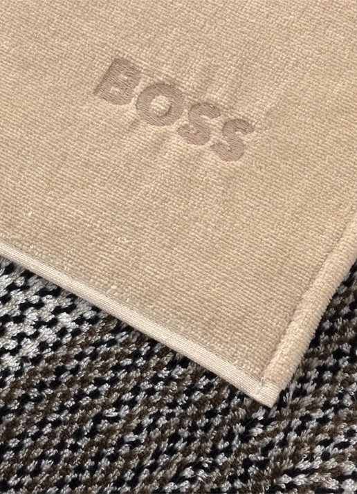 BOSS Modernis badlaken - voorkant 2 donkergrijs