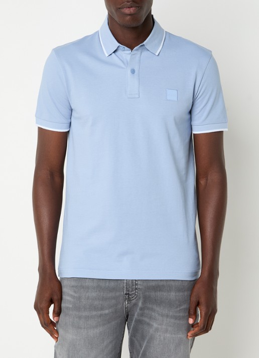 BOSS Passertip slim fit polo van piqué katoen met logo - detail 2 lichtblauw