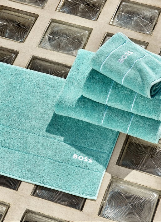 BOSS Plain washand - 600 g/m2 - 15 x 21 cm - voorkant 2 groen