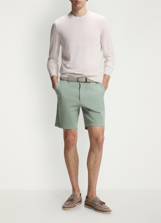 BOSS Regular fit korte broek met steekzakken - voorkant 6 open green-373