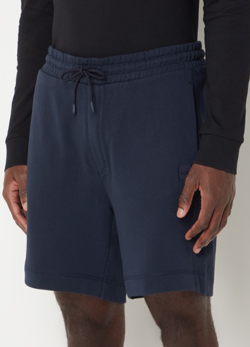 BOSS Short van katoenen sweatstof met logopatch