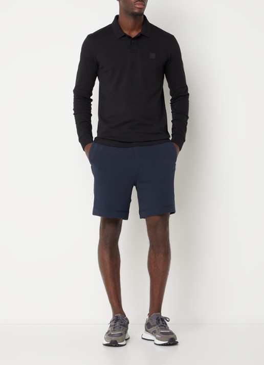 BOSS Short van katoenen sweatstof met logopatch - voorkant 4 dark blue-404 / blauw
