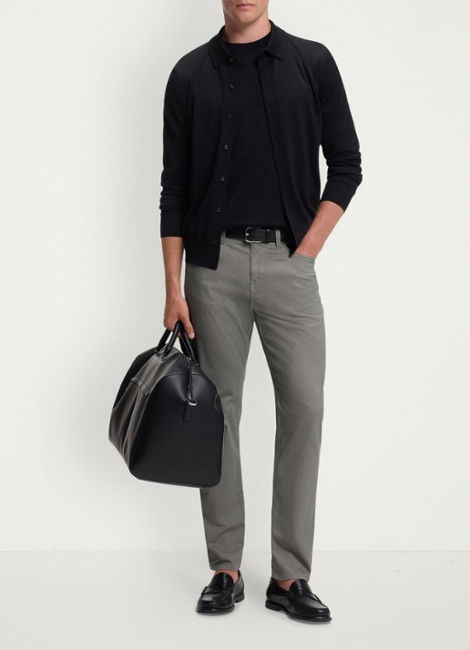 BOSS Slim fit broek met steekzakken - voorkant 6 zwart