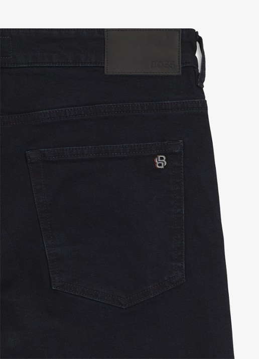 BOSS Slim fit jeans met steekzakken - detail donkerblauw