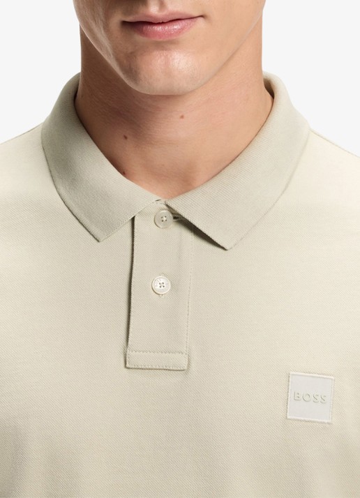BOSS Slim-fit polo van stretchkatoen met logopatch - detail 3 beige
