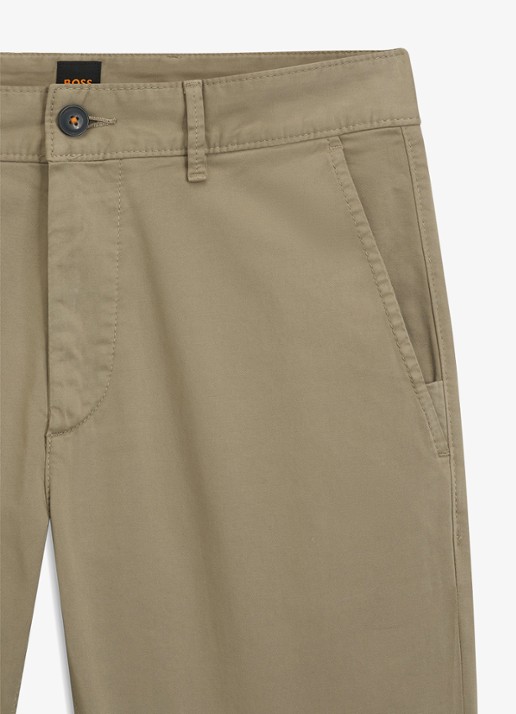 BOSS Slim-fit satijnen chino van stretchkatoen - detail 5 light/pastel brown-239 / bruin