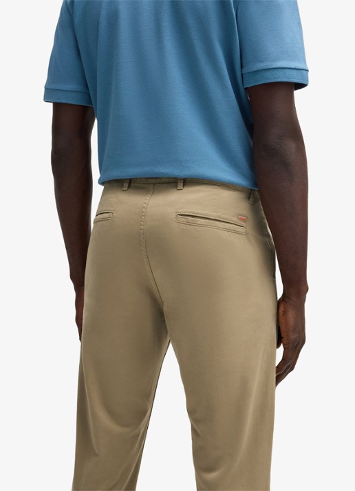 BOSS Slim-fit satijnen chino van stretchkatoen