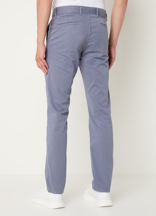 BOSS Slim-fit satijnen chino van stretchkatoen - achterkant 3 navy-415 / blauw