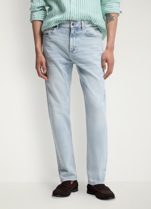 BOSS Straight fit jeans met lichte wassing