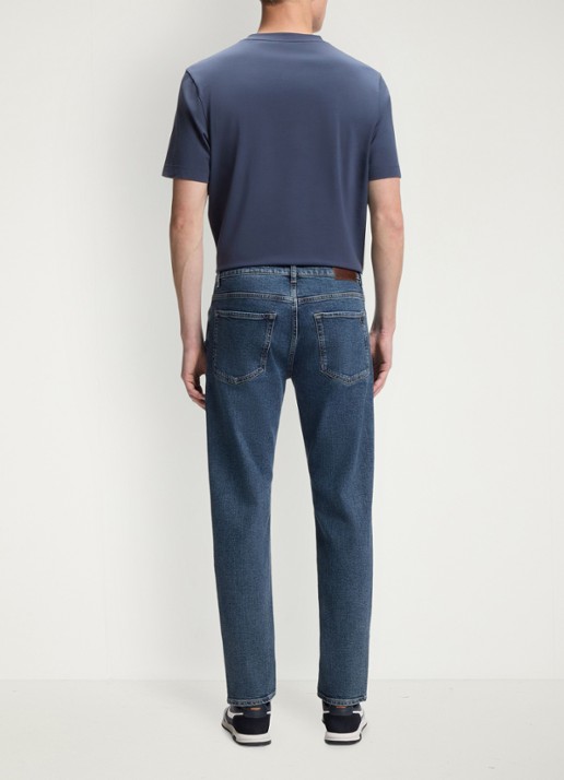 BOSS Straight fit jeans met medium wassing - achterkant 3 indigo