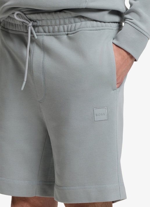 BOSS Straight fit korte broek van sweatstof met logopatch - detail 5 open grey-084 / grijs