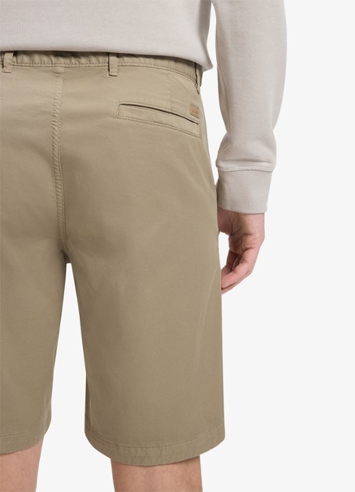 BOSS Straight fit korte chino met steekzakken - detail 2 light/pastel brown-239 / bruin