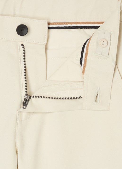 BOSS Straight fit korte chino met steekzakken - detail 3 beige