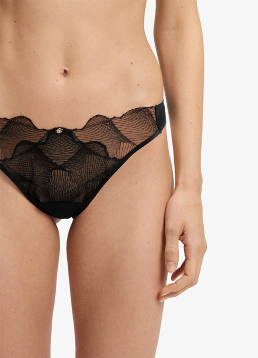 BOSS String met mesh en borduring