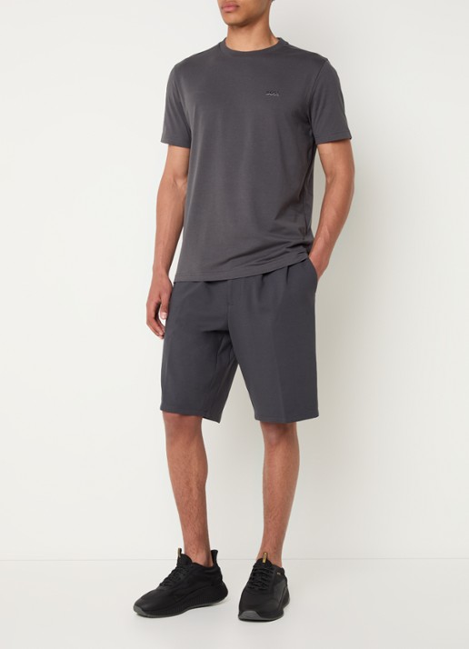 BOSS T-shirt van stretchkatoen met logodetail - voorkant 3 dark grey-027 / grijs