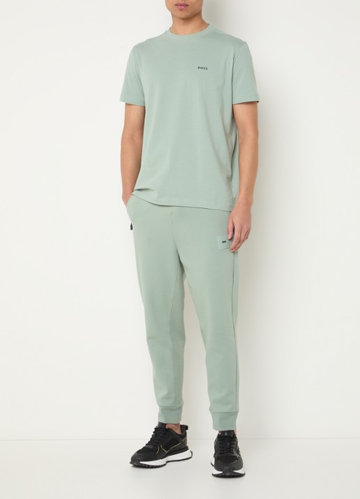 BOSS T-shirt van stretchkatoen met logodetail - voorkant 2 open green-357 / groen