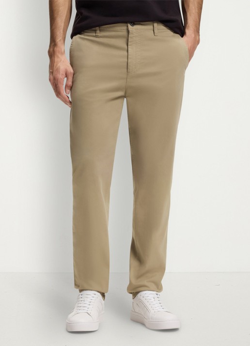 BOSS Tapered fit chino met steekzakken