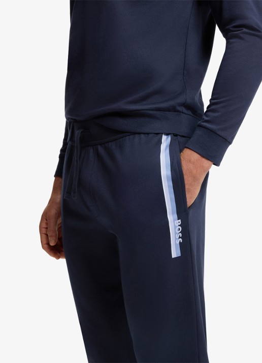 BOSS Tapered fit joggingbroek met logo  - detail 2 dark blue-403 / blauw